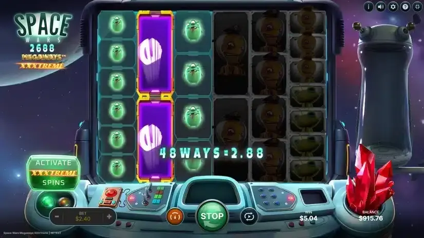 Space Wars XXXtreme Megaways slot screenshot 5