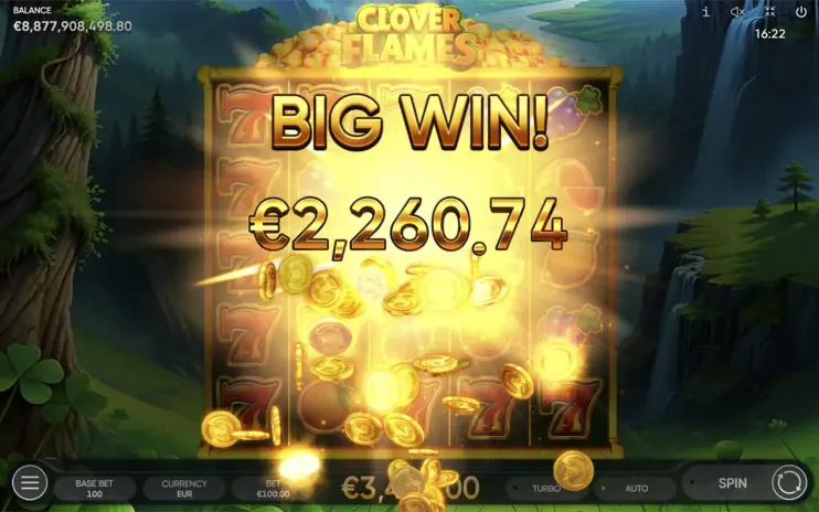 Clover Flames slot screenshot 7